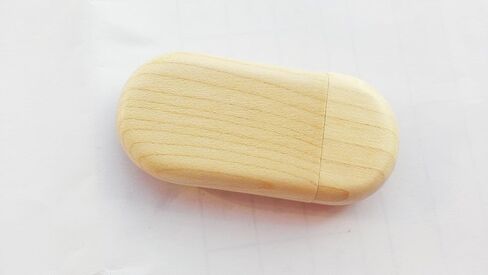 Wooden USB Flash Drive USB 2.0 with Maple Wood Gift Box (128GB) in Saudi Arabia