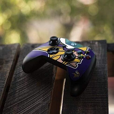 Skinit Skinit Gaming Gaming Skiner مع وحدة تحكم Xbox One - NFL Minnesota Vikings مرخص رسميًا in Saudi Arabia