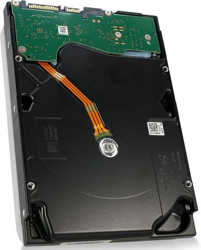 Seagate Ironwolf Pro ، 12 TB ، Enterprise NAS INTERNAL HDD - CMR 3.5 بوصة ، SATA 6 جيجابايت/ثانية ، 7200 دورة في الدقيقة ، 256 ميجابايت ذاكرة التخزين المؤقت لشبكة RAID المرفقة (ST12000NT001) (متجددة) in Saudi Arabia
