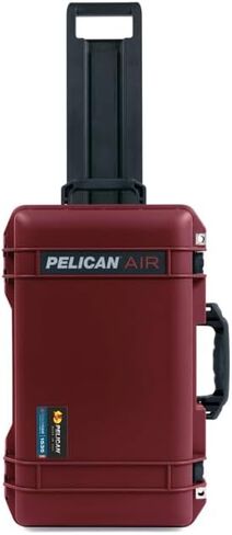 Oxblood Pelican 1535 Air Case with TSA Locking Latches. يأتي مع مقسمات مبطنة وشبكة منظم غطاء حقيبة متعددة. in Kuwait