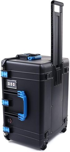 سوداء البجع 1637 Air Case مع مقابض ومساكن زرقاء. يأتي فارغ. مع عجلات. in Kuwait