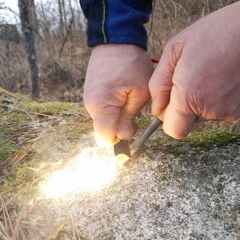 Ferro Rod Fire Starter - درجة كبيرة 3/8 بوصة للاستحمام الضخم من الشرر الساخن - يتميز بمهاجم فولاذي مع حافة المهاجم المحسنة in Kuwait