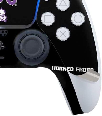 ألعاب Skinit Scenit Gaming Skin متوافقة مع حزمة PS5 - تصميم شعار TCU Christian University TCU المرخصة رسميًا in Saudi Arabia