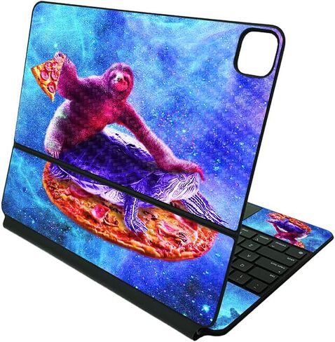 MAYESYSKINS CORBON CORBON CORBON CORPATING FACKED Apple Magic Keyboard for iPad Pro 12.9 "(الجيل الثالث إلى السادس) - Cat sloth llama | الواقي ، المتين الألياف الكربونية المتينة | مصنوعة في الولايات المتحدة الأمريكية in Kuwait