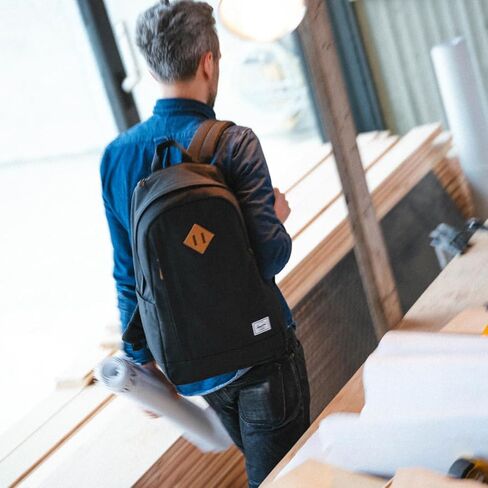 Herschel Supply Co. Unisex Seymour Backpack, Black, 26L in Saudi Arabia