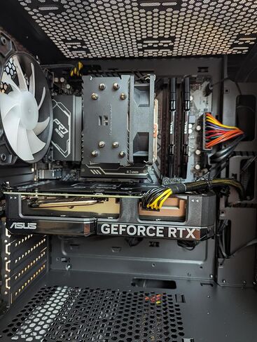 Centaurus Sirius 2 Gaming PC - Intel I5 14600K ، Geforce RTX 3060 12GB ، 1TB NVME SSD ، 32GB DRR5 RAM ، RGB LED ، نافذة زجاجية ، Windows 11 Pro ، AC WiFi. كمبيوتر سطح مكتب مخصص للألعاب والأعمال in Saudi Arabia