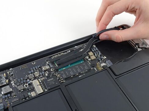 A1466 Logic Board لـ MacBook Air (13 بوصة ، أوائل 2014) 1.4 جيجا هرتز I5 8GB الذاكرة 820-3437-B ، 661-00063 in Saudi Arabia