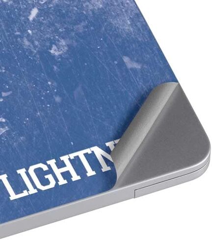 Skinit Skinit Laptop Skin متوافق مع MacBook Air 13in M4 (2025) - تصميم NHL Tampa Bay Lightning Camo مرخص رسميًا in Kuwait