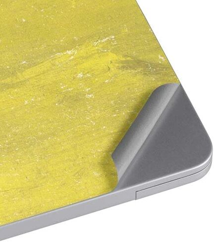 Skinit Skinit Leach Captop Skin متوافق مع MacBook Air 13in M4 (2025) - تصميم العلم الروسي المتعثر in Kuwait