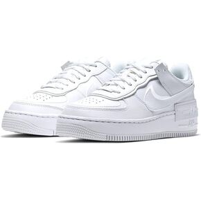 NIKE Girl's Basketball Shoe, 7.5 US in Kuwait