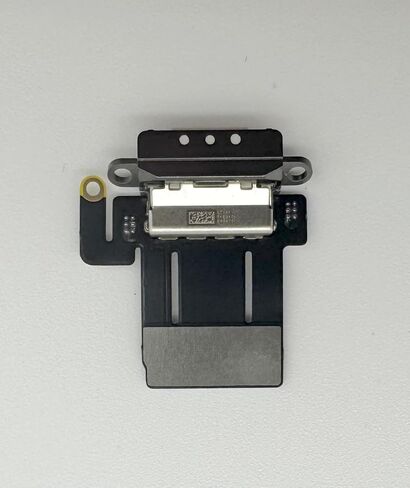 Charge Port Flex Replacement for iPad Pro 11 5th Gen 2024 A2836 A2837 (Sliver) in Saudi Arabia