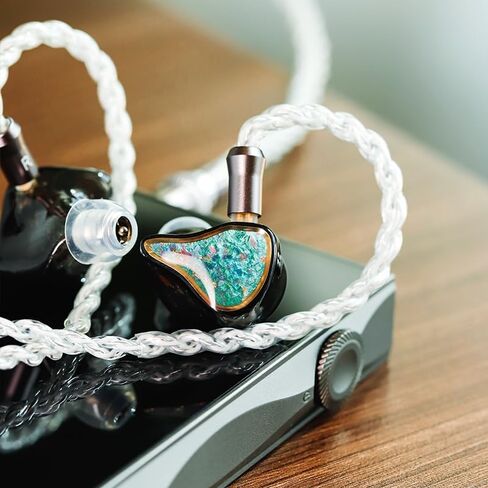 Shanling Regal Hifi IEM ، 2DD+4BA+2Planar Hybrid Driver In-Earhons ، HI-RES Audio Hifi Music Ambuds for Audiophile ، Division ثلاثي الاتجاهات مع 3.5/4.4 ملم قابلة للاستبدال (الأخضر) in Kuwait