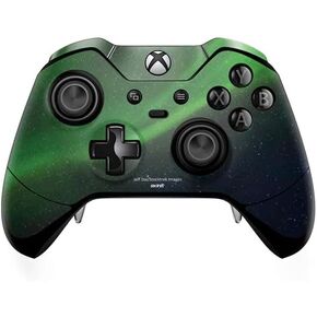 Skinit Skinit Gaming Gaming Skin متوافق مع Xbox One Elite Controller - رقصات Stocktrek Aurora Borealis المرخصة رسميًا فوق تصميم المحيط القطب الشمالي in Kuwait