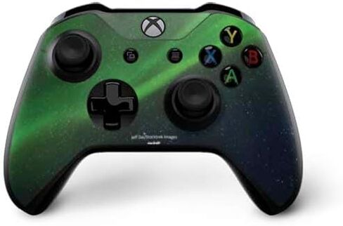 Skinit Skinit Gaming Gaming Skiner مع حزمة Xbox One X - رقصات Stocktrek Aurora Borealis المرخصة رسميًا فوق تصميم المحيط القطب الشمالي in Saudi Arabia