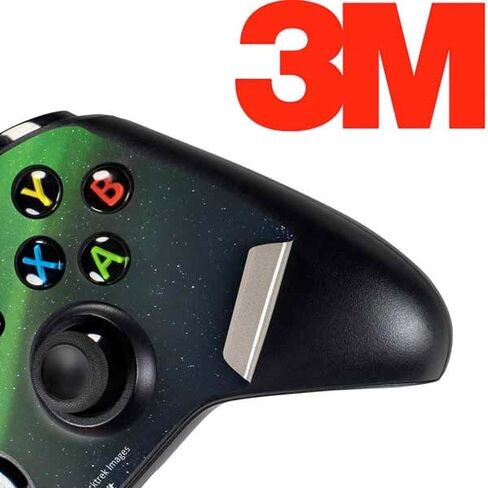 Skinit Skinit Gaming Gaming Skin متوافق مع جهاز التحكم Xbox One - رقصات Stocktrek Aurora Borealis مرخصة رسميًا فوق تصميم المحيط المتجمد الشمالي in Saudi Arabia