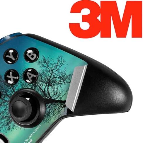 Skinit Skinit Gaming Gaming Skin متوافق مع جهاز التحكم في Xbox One Elite - Stocktrek Aurora Borealis المرخص رسميًا على البحيرة في تصميم النرويج in Kuwait