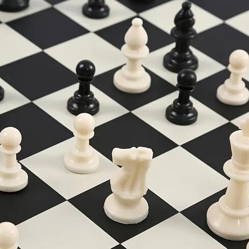 GETORIUM Tournament Chess Set, Portable and Professional Set with Travel Portable Plastic Tube Roll. Plastic Staunton Chess Pieces, Foldable Vinyl Chess Board. (Green, 19X19IN) in Saudi Arabia