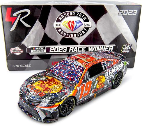 سيارة ليونيل ريسينغ مارتن تروكس جونيور 2023 باس برو شوبس دوفر ريس وين بمقياس 1:24 سيارة مصبوبة ARC in Kuwait