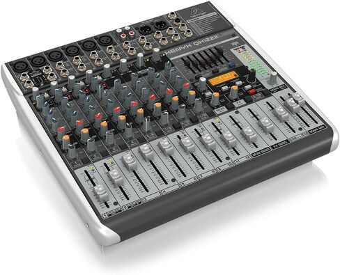 خلاط Behringer Xenyx QX1222USB Premium 16 مدخل 2/2-Bus مع مضخمات وضاغطات ميكروفون Xenyx، معالج KLARK TEKNIK Multi-FX، خيار لاسلكي in Saudi Arabia