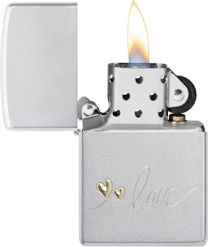 ولاعة للجيب من الكروم الساتان بتصميم Zippo Love in Saudi Arabia