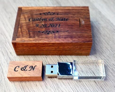 Custom Logo Text 32GB 64GB USB Drive with Box. Wedding Usb, 32GB Wooden Thumb drive, Personalized Usb, Flash Drive, Usb Stick Special Design in Saudi Arabia