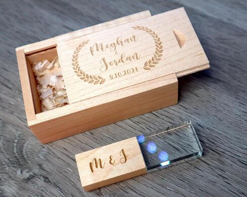 Custom Logo Text 32GB 64GB USB Drive with Box. Wedding Usb, 32GB Wooden Thumb drive, Personalized Usb, Flash Drive, Usb Stick Special Design in Saudi Arabia