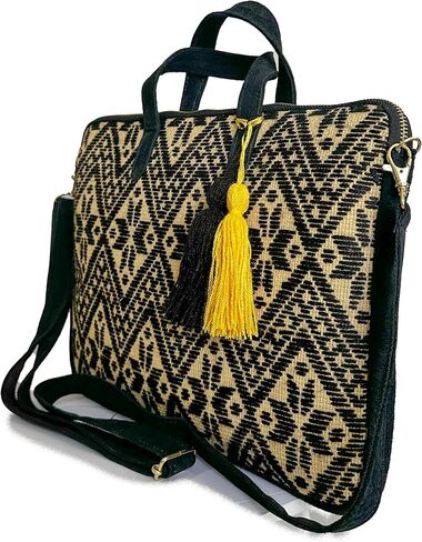 Laptop cover 13" "Martha", made by Jühue Artesanal, Black Laptop Cover, handmade laptop cover made in Mexico, hand embroidery, embroidered laptop cover, embroidery laptop sleeve. in Saudi Arabia