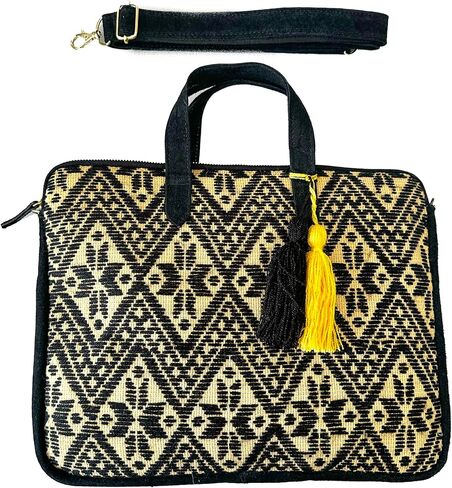 Laptop cover 13" "Martha", made by Jühue Artesanal, Black Laptop Cover, handmade laptop cover made in Mexico, hand embroidery, embroidered laptop cover, embroidery laptop sleeve. in Saudi Arabia