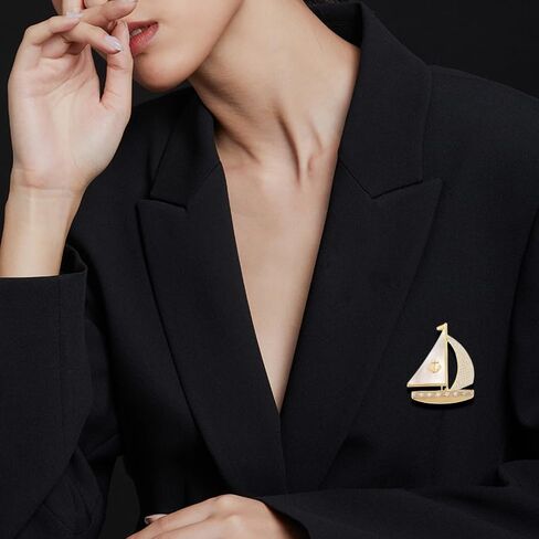 EMEGCY Rudder Brooch for Men Gold Chain Lapel Pin Rhinestone Brooch Sailboat Rudder Jacket Accessories Fashion Birthday Gift Jewelry for Men Boyfriend in Saudi Arabia