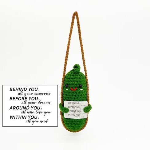 Pickle Crochet Pickle مع بطاقة تأكيد ملهمة وحبل معلق ، لعبة خضار محشوة ناعمة ، هدايا الدعم العاطفي للبالغين/الأطفال ، ديكور مكتب تخفيف الإجهاد (خلفك) in Saudi Arabia