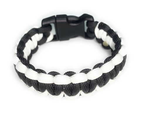 سوار Pow/Mia المصنوع يدويًا - لن ننسى أبدًا in Kuwait