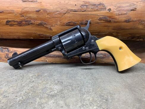 Chiappa 1873 SAA Grips لنماذج .22 و .22 MAG (العاج ، السلس) in Kuwait