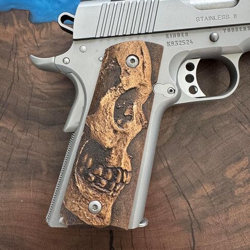 Shadowskull grips compatible with 1911 full size in Saudi Arabia