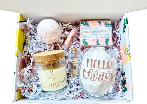 30th Birthday Candle Small Spa Gift Box, Handmade Unique Birthday Basket, Thirty Self Care Gift Set for Women, Best Friend Relaxation Gift Idea (Glow Up) in Saudi Arabia