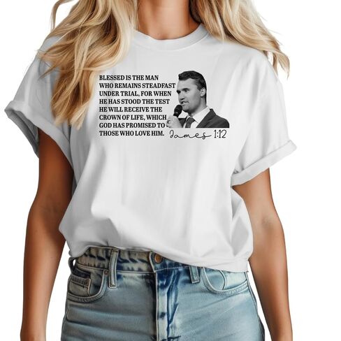 قميص تشارلي كيرك التذكاري ، آية الكتاب المقدس جيمس 1:12 ، قميص ريب تشارلي كيرك ، تي شيرت كريستيان ، المباركة هو تي شيرتيد للكتاب المقدس ، in Kuwait