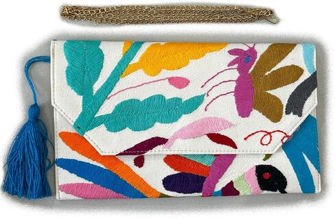 Clutch Bag "Juana", made by Jühue Artesanal, handmade bag made in Mexico, Multicolor Clutch bag, Hand embroidery, unique piece, Embroidered clutch bag, Mexican embroidery, Made in Mexico in Saudi Arabia