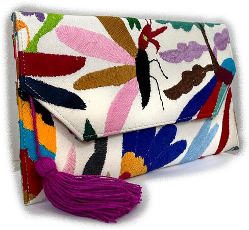 Clutch Bag "Juana", made by Jühue Artesanal, handmade bag made in Mexico, Multicolor Clutch bag, Hand embroidery, unique piece, Embroidered clutch bag, Mexican embroidery, Made in Mexico in Saudi Arabia