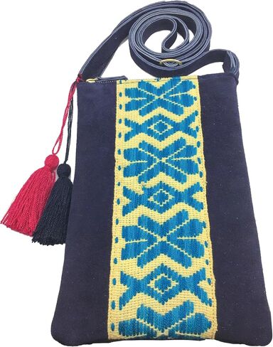 Crossbody "Angelica" ، الذي صنعه Jühue Artesanal ، مصنوع في المكسيك ، حقيبة زرقاء ، حدوث حدود ، قطعة فريدة من نوعها ، حقيبة مطرزة ، تطريز مكسيكي ، مصنوعة يدويًا ، كروسوديه من جلد الغزال ، تطريز كروسودي in Saudi Arabia