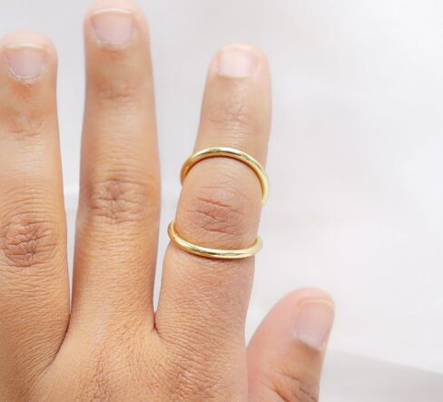 Swan Splint Ring Adjustable for PIP or DIP Joint • Swan Neck Splint, hyperextension splint ring, hand arthritis splint in Saudi Arabia