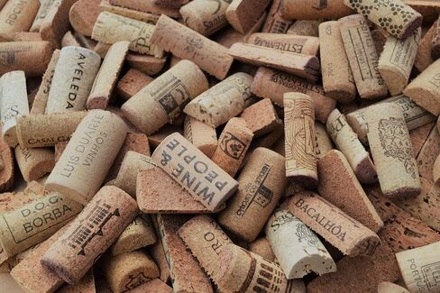1000 Used Halves of Corks Assorted - The best Halves of Corks from Europe - Different vineyard, hallmarks, and size - Pre-cut Wine Corks. Perfect for Handmade Memo Boards in Saudi Arabia
