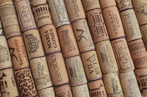 1000 Used Halves of Corks Assorted - The best Halves of Corks from Europe - Different vineyard, hallmarks, and size - Pre-cut Wine Corks. Perfect for Handmade Memo Boards in Saudi Arabia