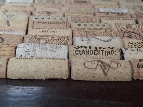 1000 Used Halves of Corks Assorted - The best Halves of Corks from Europe - Different vineyard, hallmarks, and size - Pre-cut Wine Corks. Perfect for Handmade Memo Boards in Saudi Arabia