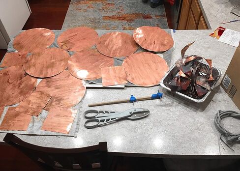 Copper Metal LED Landscape Light with One Large Mushroom Cap in Saudi Arabia