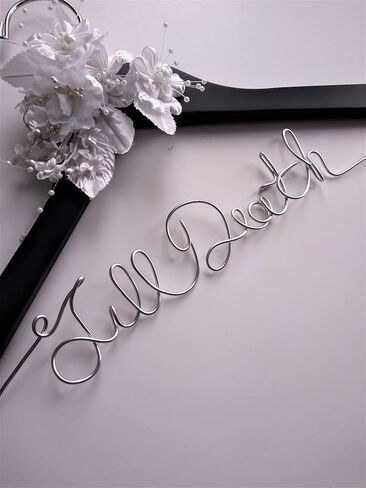 Goth Theme Wedding Bride Gown Hanger for Wedding Dress With Flowers White or Ivory in Saudi Arabia