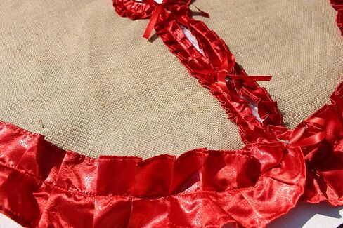 Burlap Tree Skirt with Green Satin Ruffles Rustic Christmas Tree Decoration Green Christmas Tree Skirt, 35'' to 60'' Tree Skirt Farmhouse Tree Skirt in Saudi Arabia