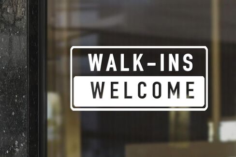 Walk Ins مرحبًا بالفينيل رسائل شرس - رسومات الأعمال - شارات الباب - 6x12 بوصة تموت فينيل مقطوع شارات المتجر ، صالون ، صالون ، سبا ، أظافر ، ملصق نافذة أبيض - أبيض in Saudi Arabia