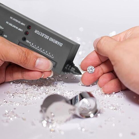 Professional Diamond Tester Pen, High Accuracy Jewelry Diamond Tester, Electronic Diamond Gem Tester and Tester Pen 60X Magnifying Glasses Tool Kit for Novice Expert (Diamond Tester Pen) in Kuwait