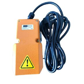 WILCHES SWITCHES/Heavy Duty Foot Switch SPDT NO NC AC 380V 15A Electric Pedal Momentary Foot Pedal Switch with Foot Guard Aluminum Case 16-ft Cable with Piggyback Plug (3-Pronged)
