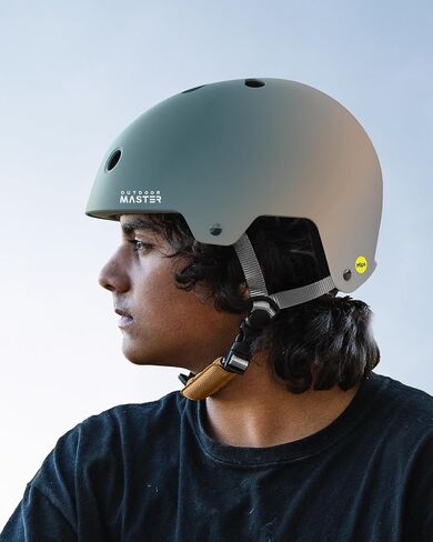 خوذة التزلج OutdoorMaster MIPS - بطانات قابلة للإزالة للتهوية متعددة الرياضات سكوتر التزلج على الجليد التزلج على الجليد للأطفال والشباب والكبار in Saudi Arabia
