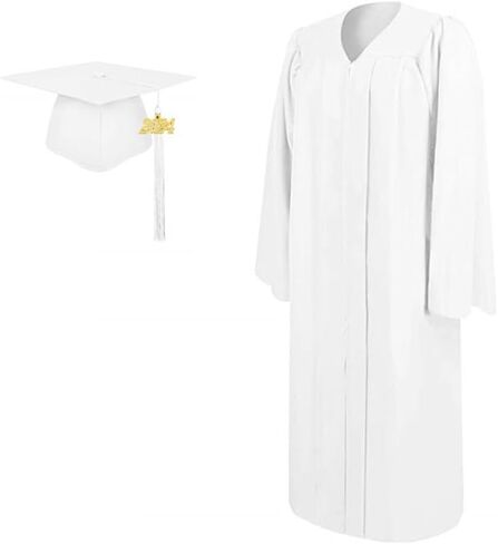2024 Matte Adult Graduation Gown Cap Tassel Set with 2024 Years Charm in Saudi Arabia